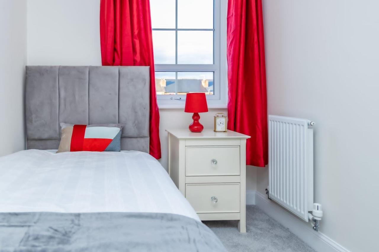 Stunning 3-Bed Risa House In Beeston Nottingham Villa Esterno foto