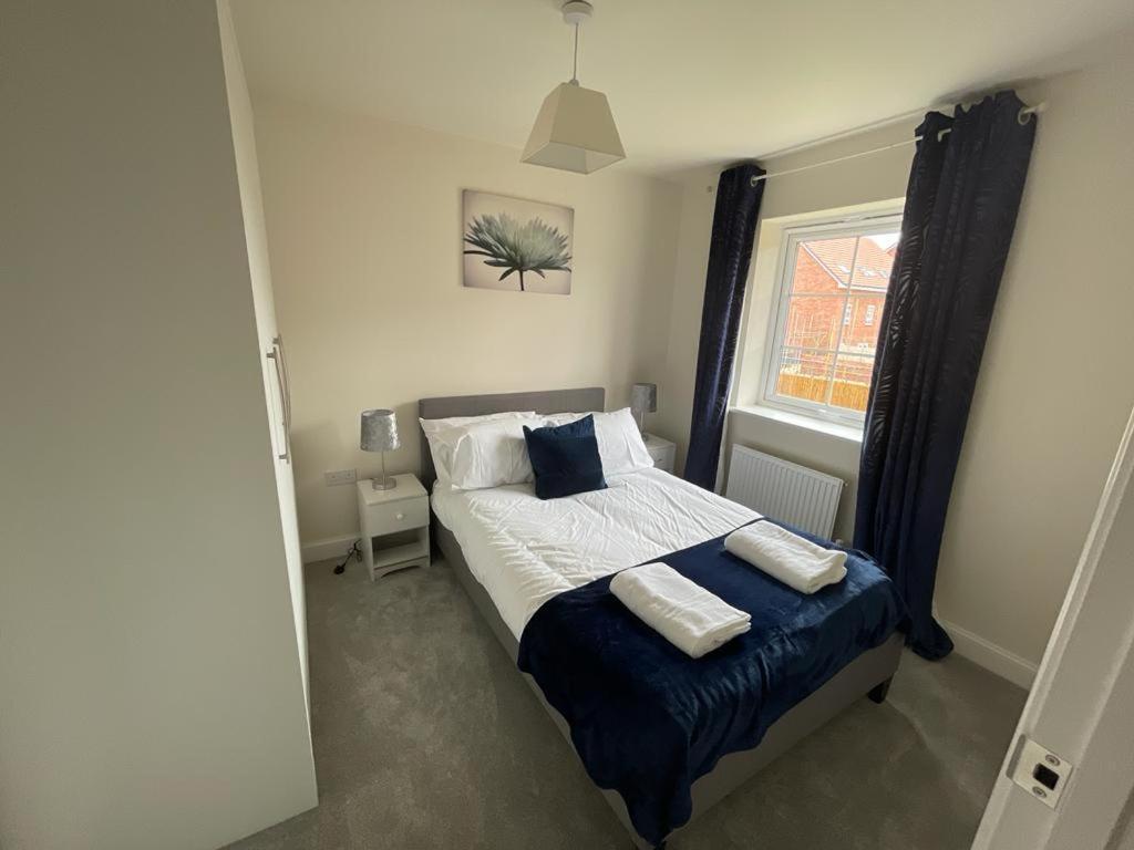 Stunning 3-Bed Risa House In Beeston Nottingham Villa Esterno foto